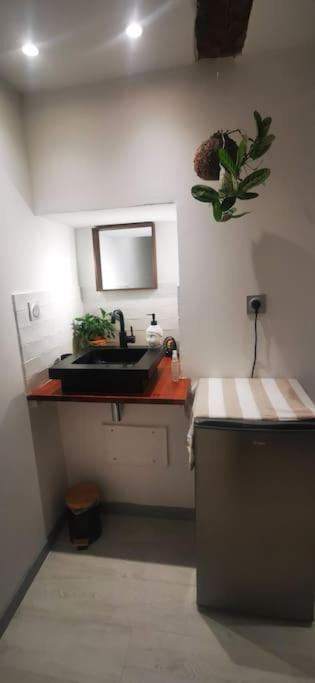 2 Chambres D'Hotes Avec Kitchenette, Frigo, Dolce Via Saint-Martin-de-Valamas Esterno foto