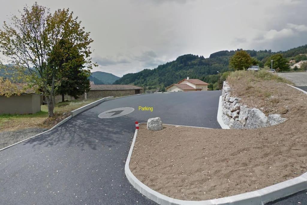 2 Chambres D'Hotes Avec Kitchenette, Frigo, Dolce Via Saint-Martin-de-Valamas Esterno foto